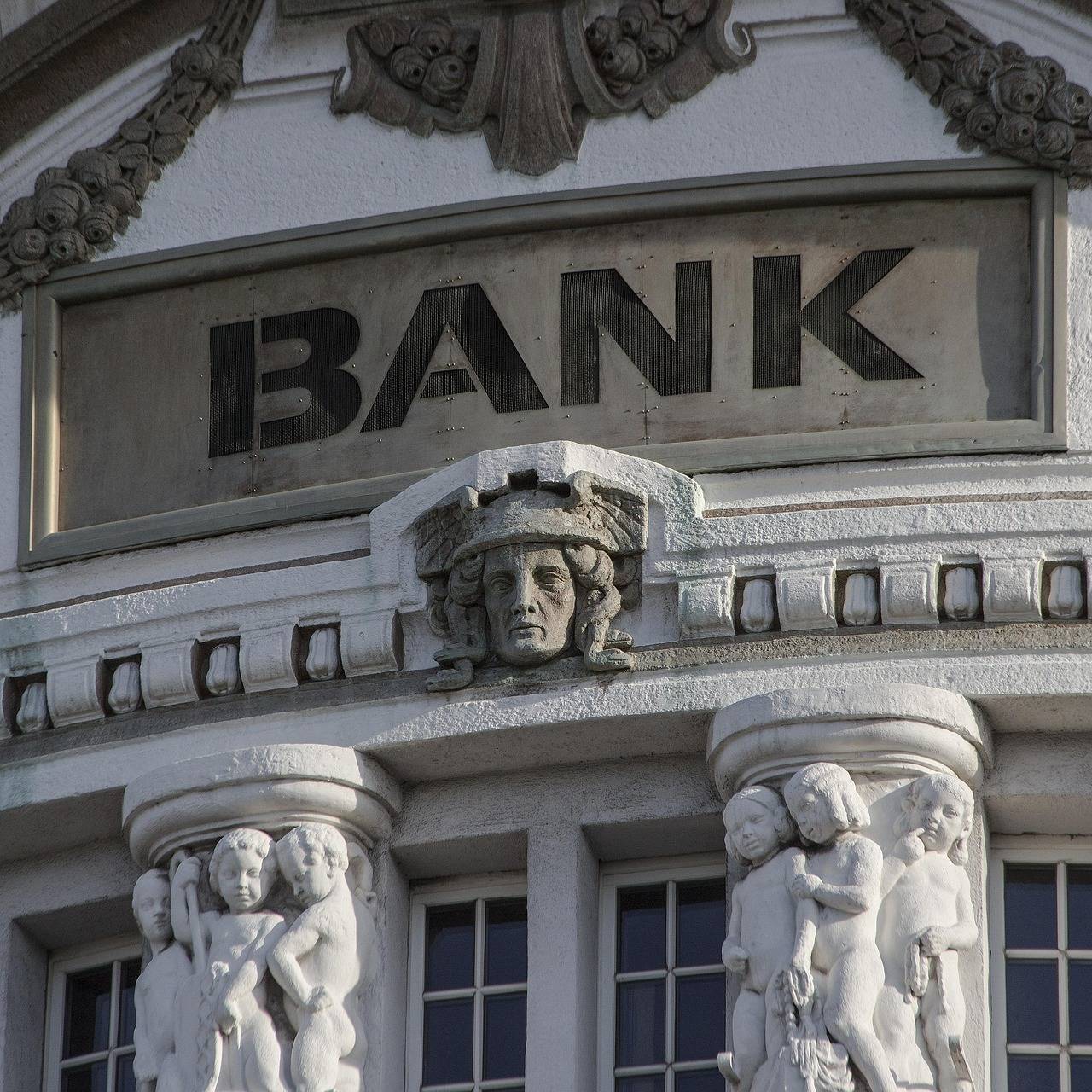 Corporate Banking Solutions
